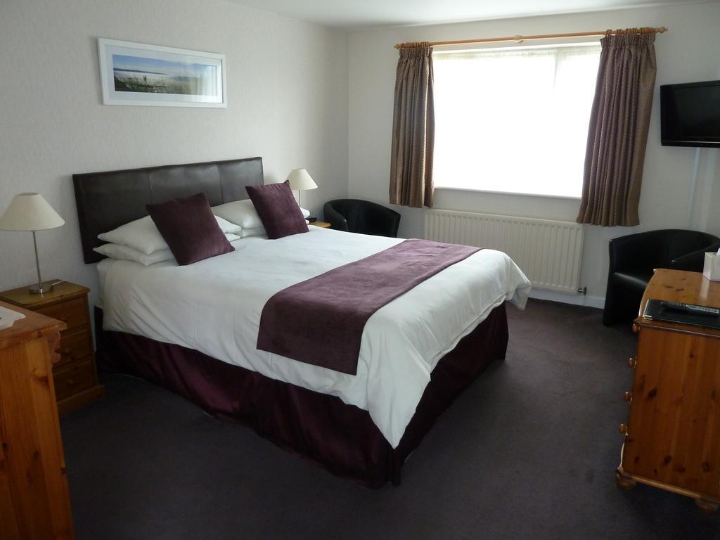 The Winsford Lodge ภายนอก รูปภาพ